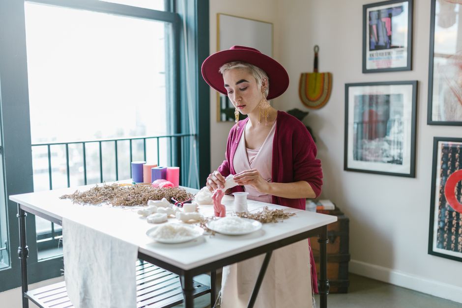 Canje con micro-influencers de decoración: cómo proponerlo sin regalar tu trabajo