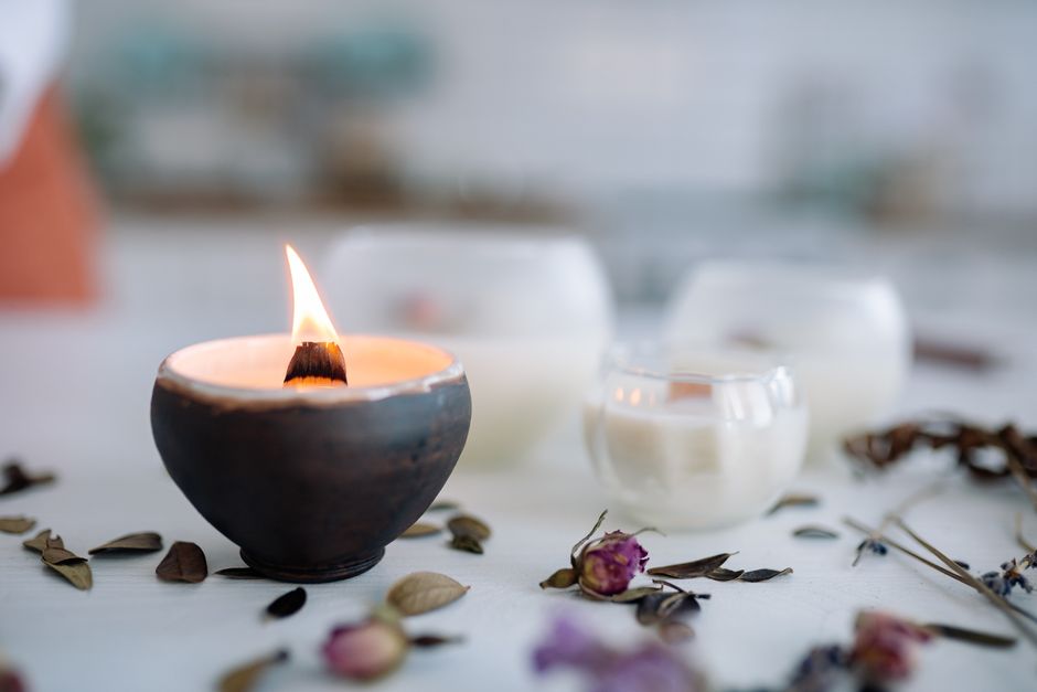ANMAT prohibió velas aromáticas: qué significa para tu emprendimiento de velas artesanales